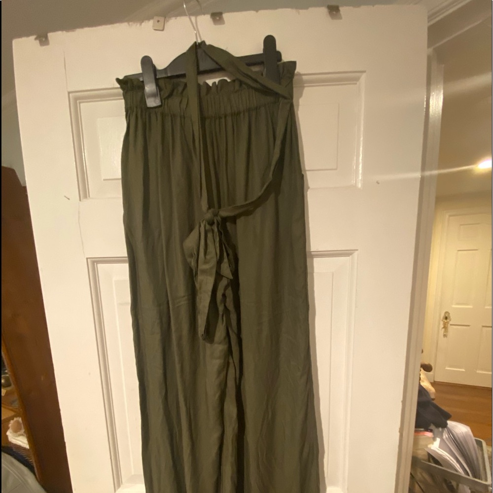 American Eagle Women’s army green flare trousers